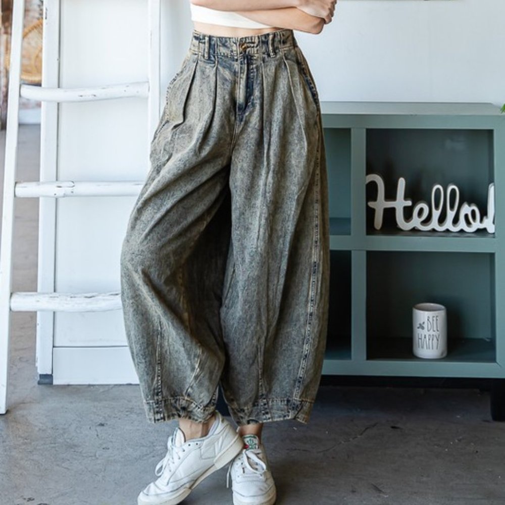 Oli & Hali Mineral Wash Cotton Dark Denim Cropped Baggy Relaxed Fit Jeans